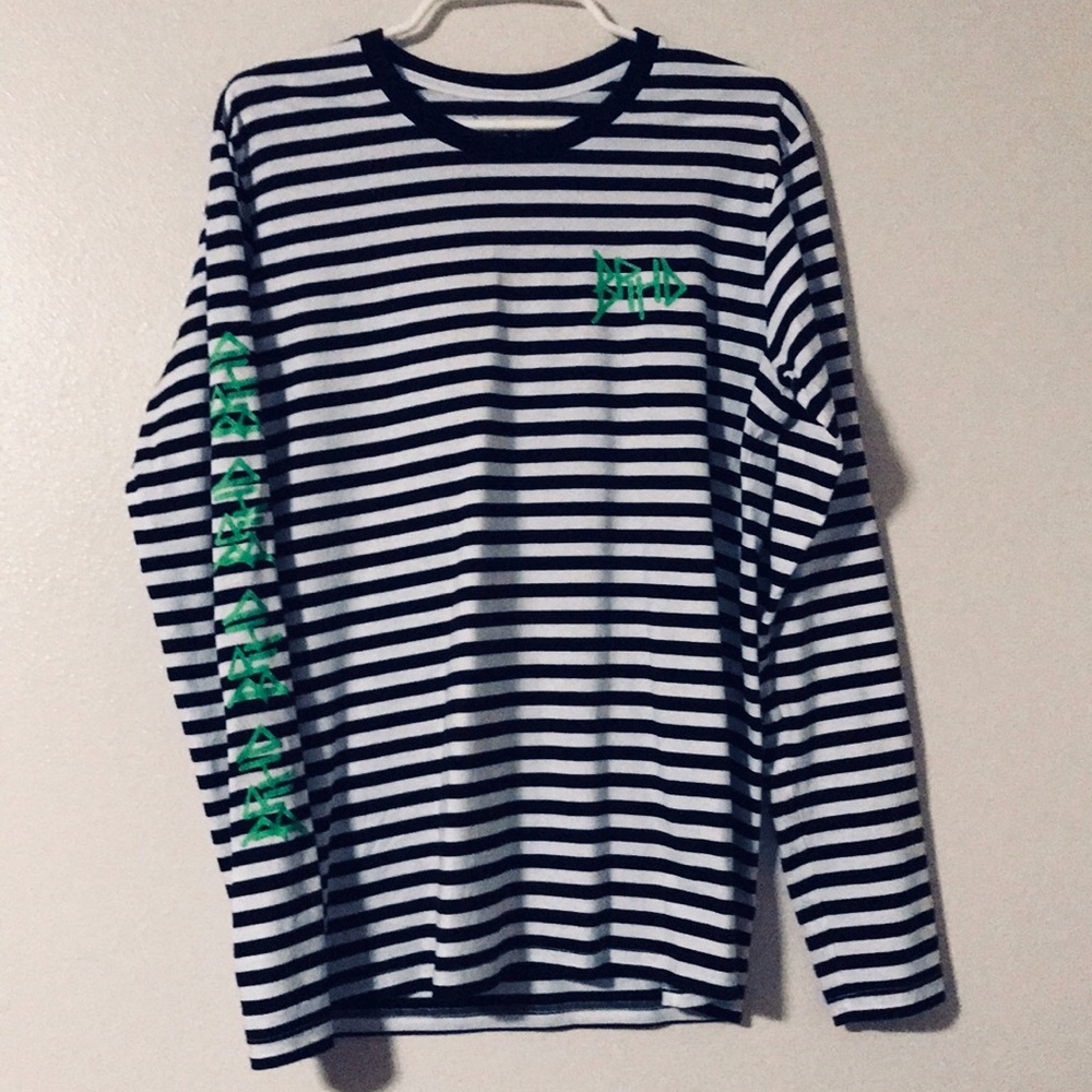 nwt striped brotherhood L/s